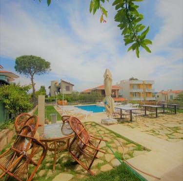 Cunda Kordon Otel