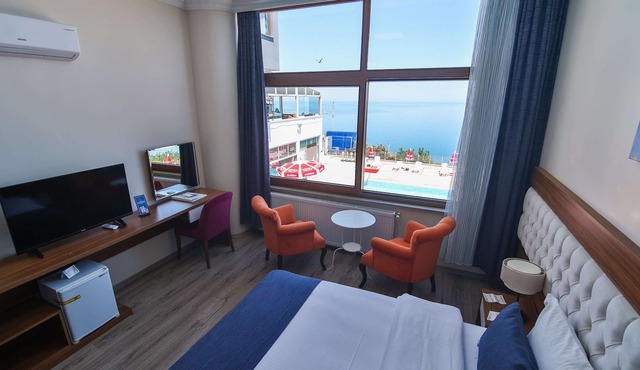 Diamond Hotel