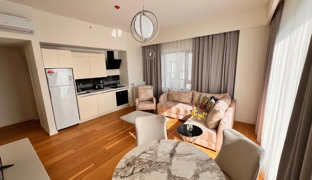 Divan Residence - Güneşli Near Ataköy Metro Station