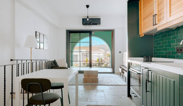 Duplex Villa w Balcony 5 min to Beach in Alacati in Izmir
