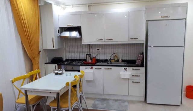 elkaram 42 very cute apartment