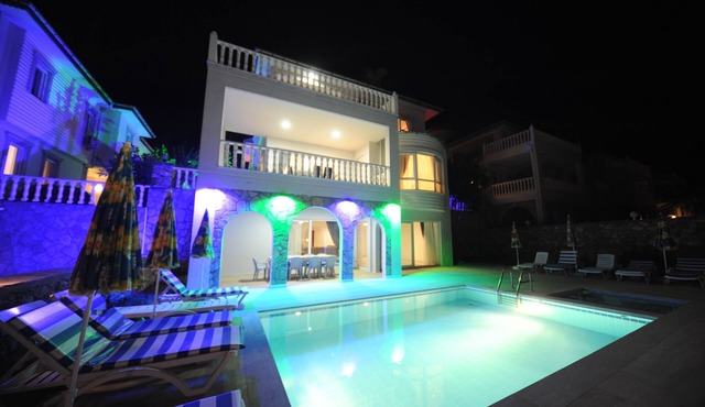 Exclusive Vista Del Mar Luxury Villa in Antalya