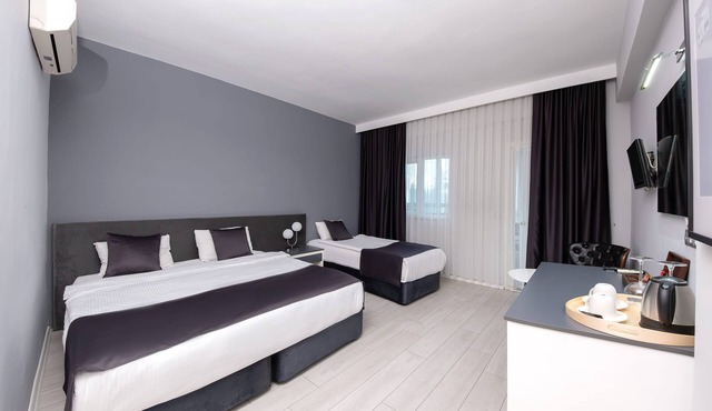 Expo Park Hotel