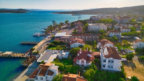 Ezer Hotel in Ayvalık