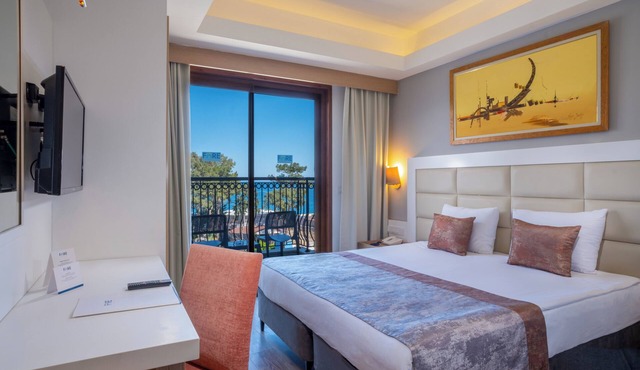 Fore Resort & Spa