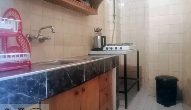 Furnitured Flat, center of istanbul, walk distance to ferry and buses