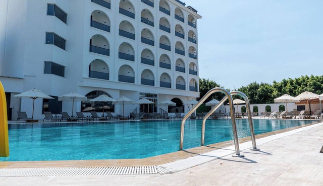 GOLD SANDORA HOTEL in Arsuz
