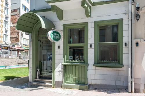 Grand Rafinn Hotel