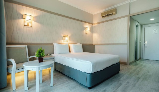Grand Ring Hotel