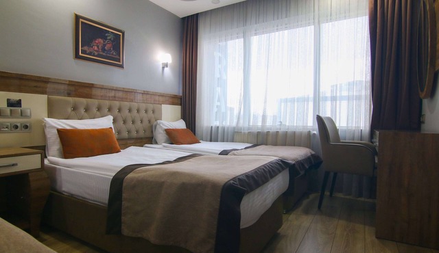 Grand Zara Otel