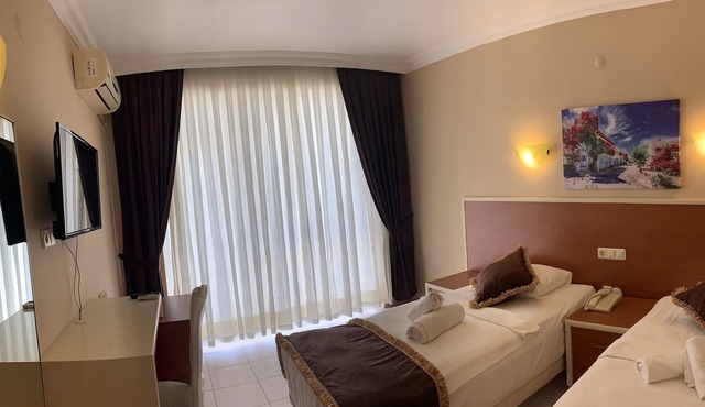 Hare Hotel