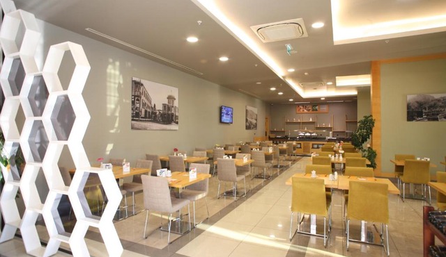 Holiday Inn Express Manisa-West by IHG