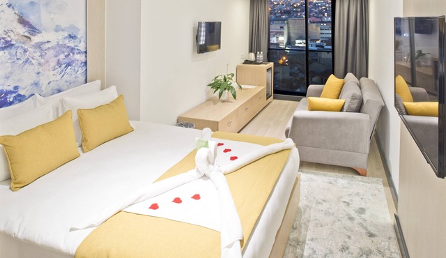 Hotel 86 by Katipoglu in Izmir