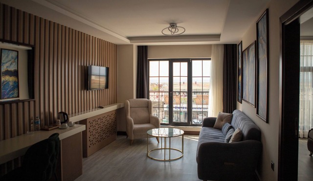 HOTEL EDEN'S in Edremit