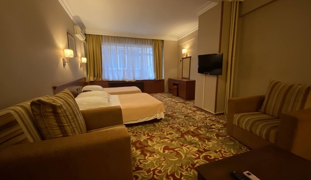 Hotel Monopol