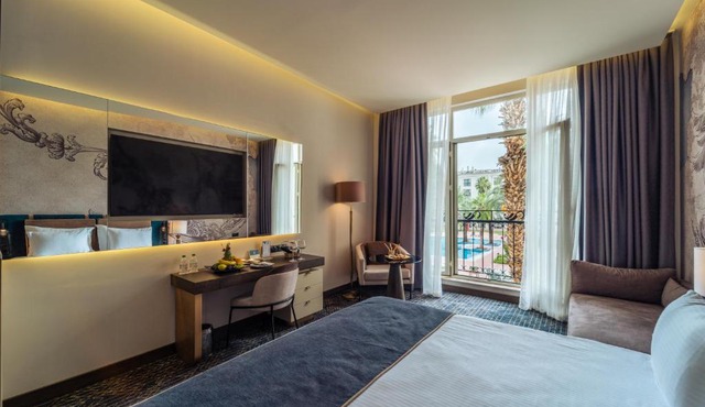 IC Hotels Airport
