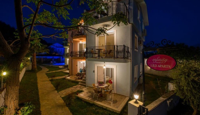 Infinity Lily Apartments
