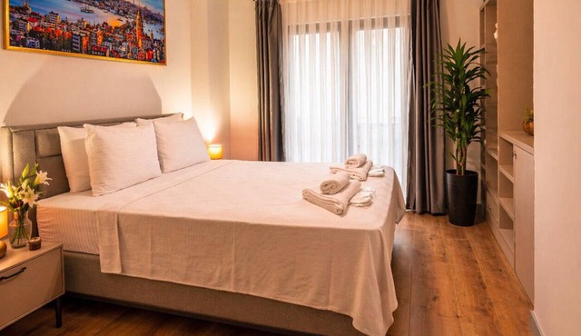 Kadra Cunda Otel