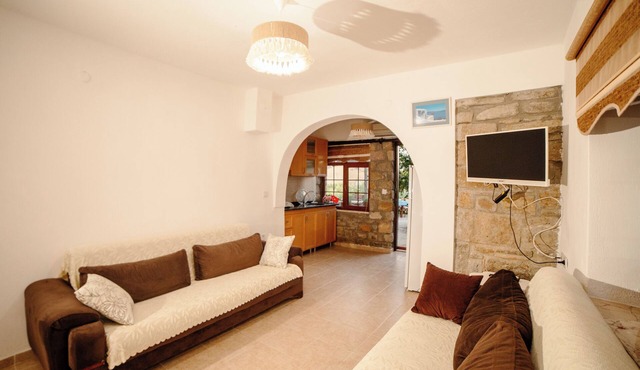 Kastro Konak Hotel
