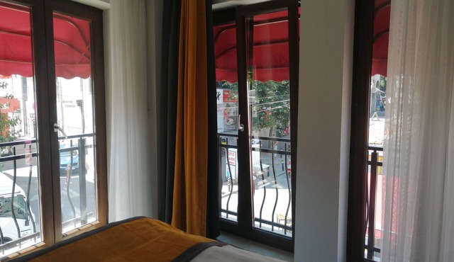 Kayhan City Hotel