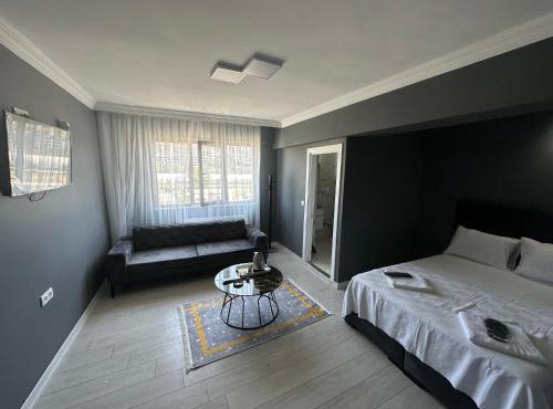 KRAL GRAND OTEl