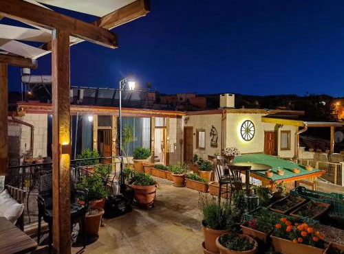 Larissa Cave Hotel