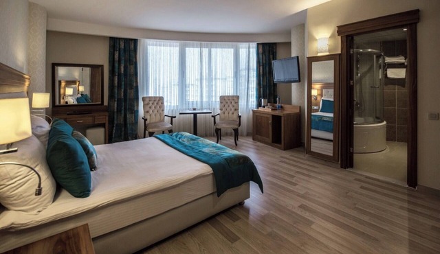 LİVA HOTEL MERSİN