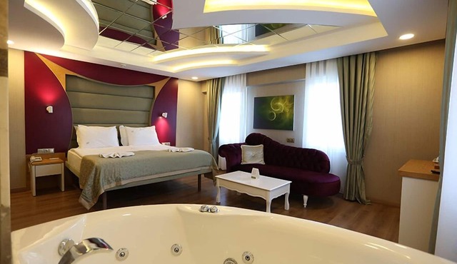 Life Corner Hotel in Izmir