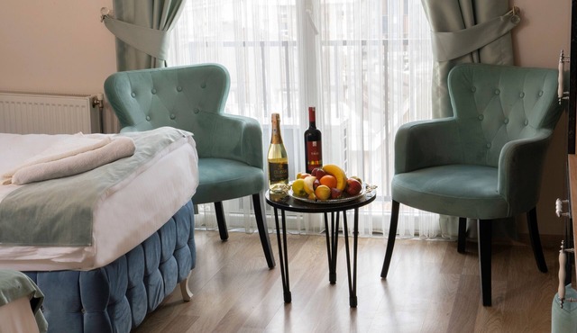 Loss Hotel in Istanbul