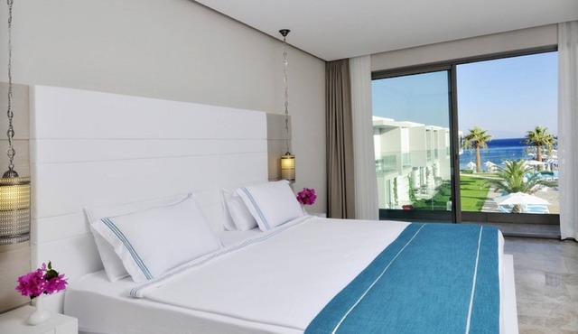 Lugga Boutique Hotel & Beach
