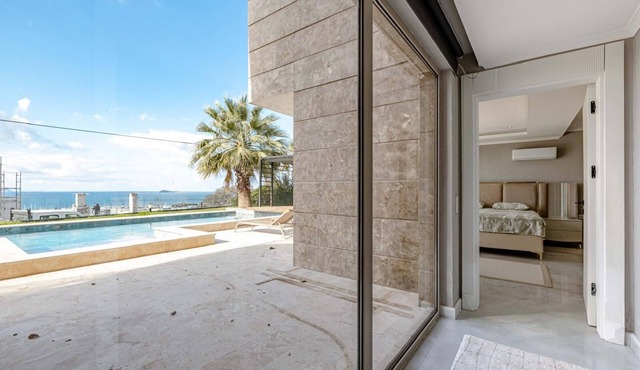 Luxury Villa in Bodrum with Private Pool, Sea View & Sauna