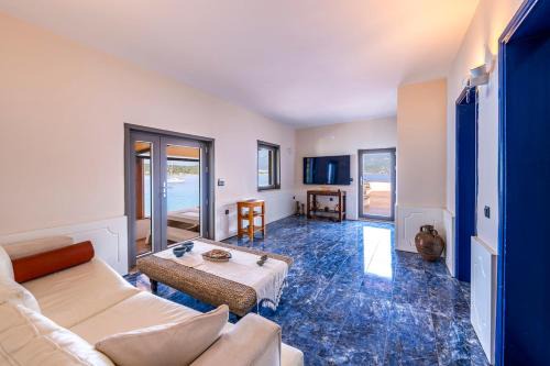 Luxury Villa on a Private Island in Tsatallota Adaları