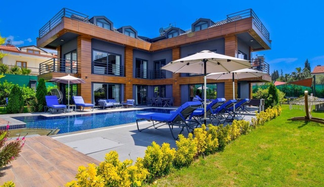 Luxury Villa Private Pool - within walking distnace to shops and restaurants in Fethiye
