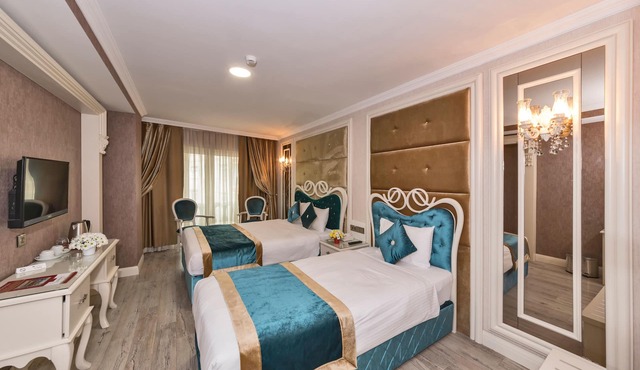 Marnas Hotels