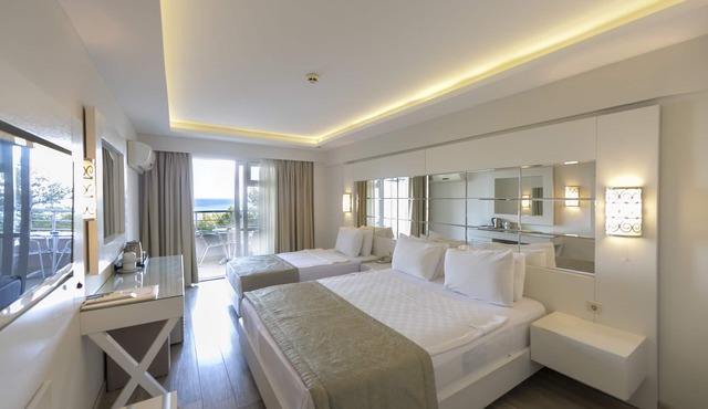 Mavi Deniz Otel - All Inclusive