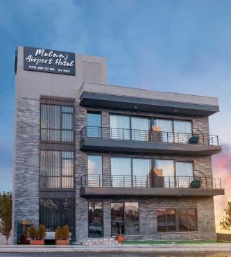 Melanj Airport Hotel