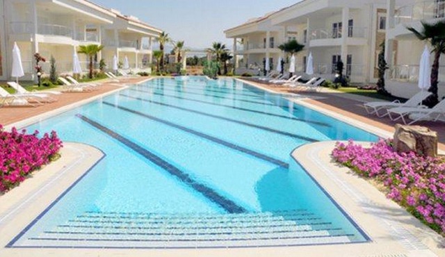MIRAGE G 1 - beautiful 2 bedroomed ground floor apartment of approx 1000 sq ft
