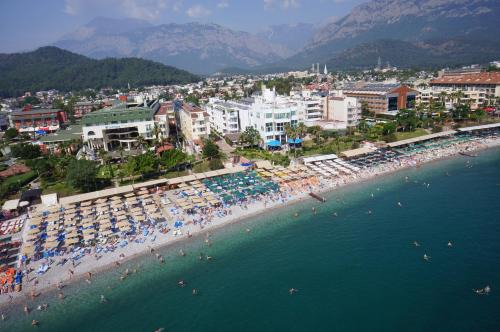 Miranda Moral Beach in Kemer