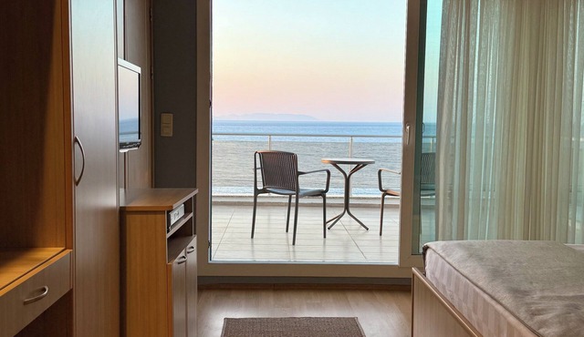 Miromara Hotel Karaburun in Karaburun