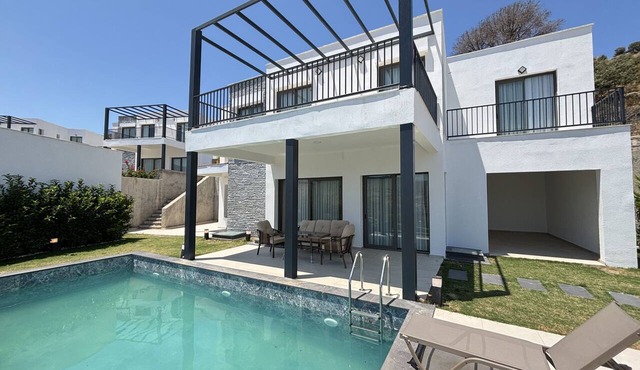 Modern 5BR Villa | Private Pool & Stunning Views in Bodrum