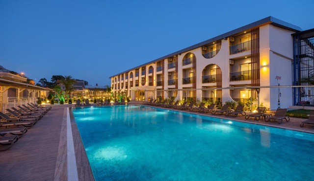 Monk Resort Hotel Beldibi