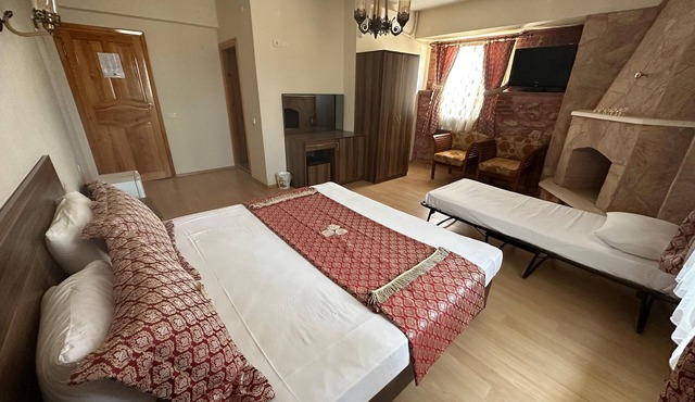 Odunluk Tas Konak Otel
