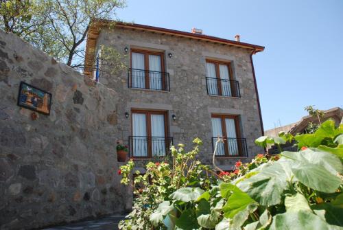 Olive Ranch Guest House