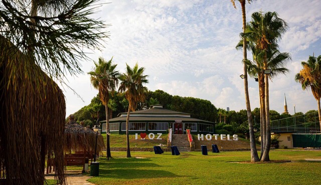 Oz Hotels İncekum Beach Resort in Alanya