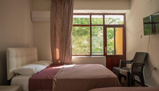 Ozgur Family House