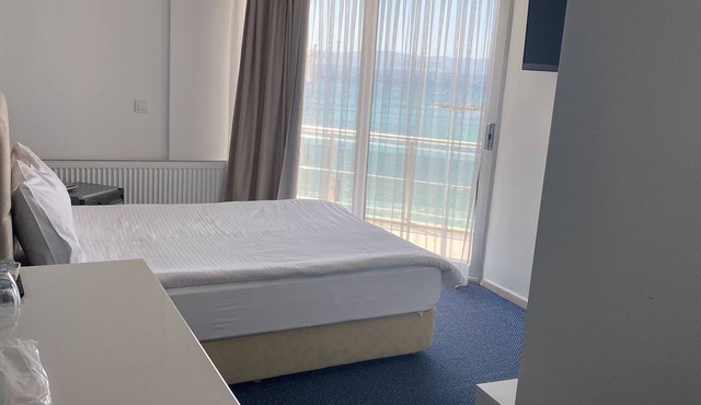 Pasifik Otel in Cesme