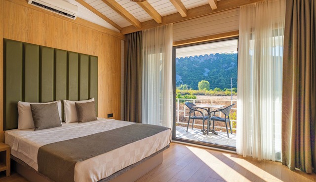 Perast Garden Hotel