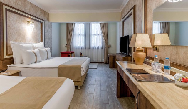 Polat Thermal Hotel