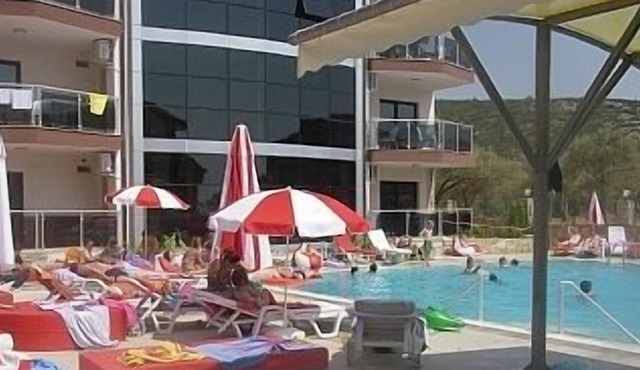 Quality Apartments In Small Private Community