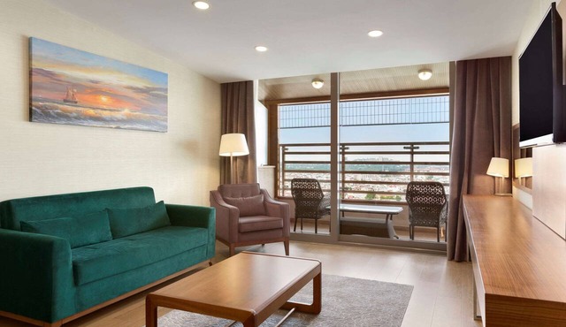 Ramada By Wyndham Bursa Çekirge Thermal & Spa in Bursa